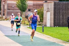 604-Triathlon-657-von-49