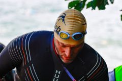 101-Triathlon-100-von-420